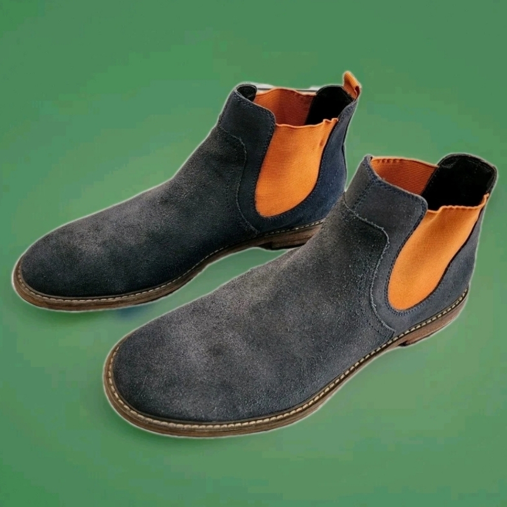 THE RAIL Chelsea Boots~Shoes 9 Mens Navy Suede with Orange Slip On- Stretch